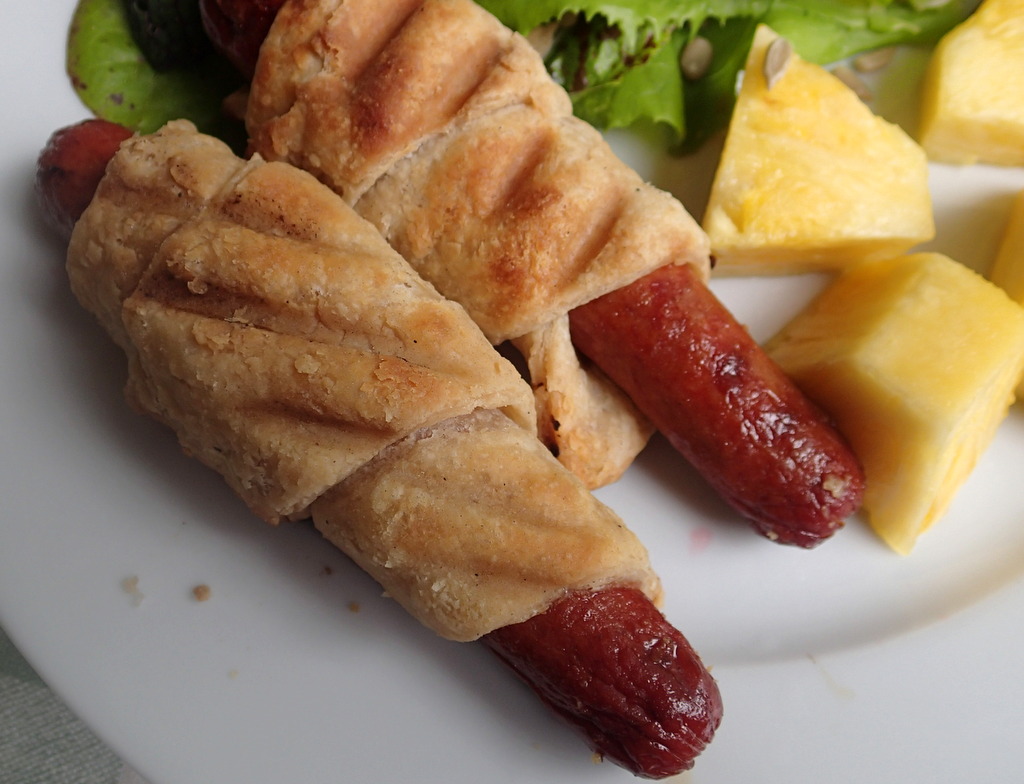 Grilled Pigs in Blankets 2 ~ Dirty Dish Club 