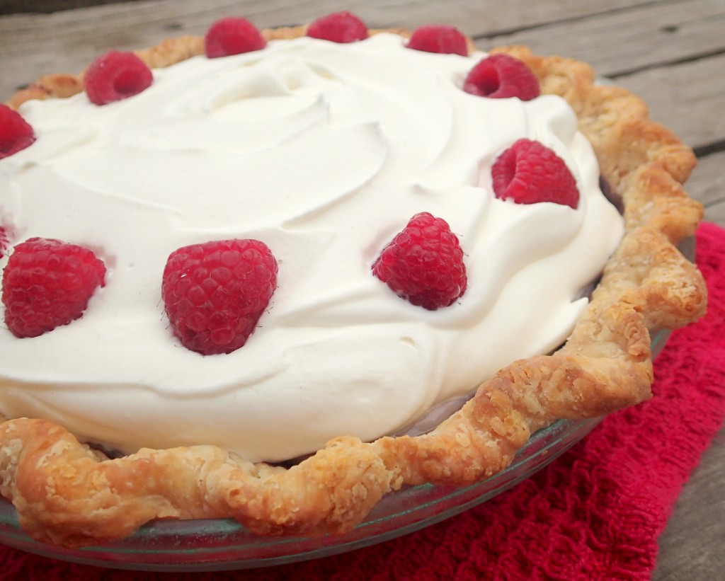 Raspberry Cream Pie from dirtydishclub.com
