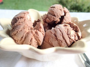 Burnt Almond Fudge Ice Cream - Rich chocolate ice cream with toasted almonds. From dirtydishclub.com