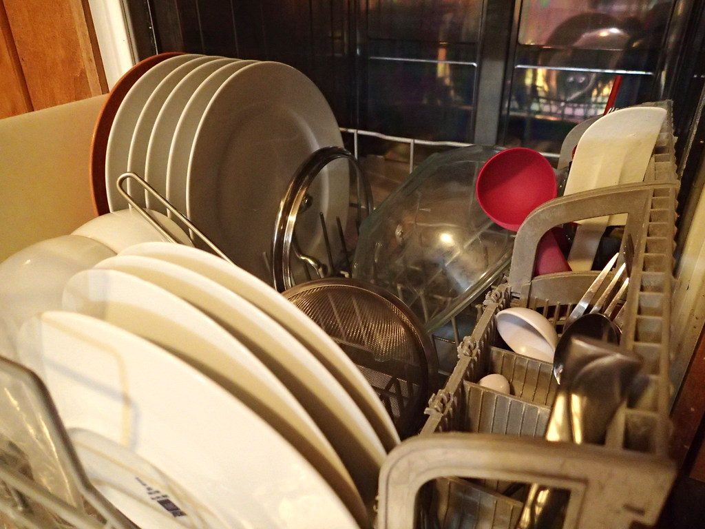 Lessons From a Broken Dishwasher - The Dirty Dish Club